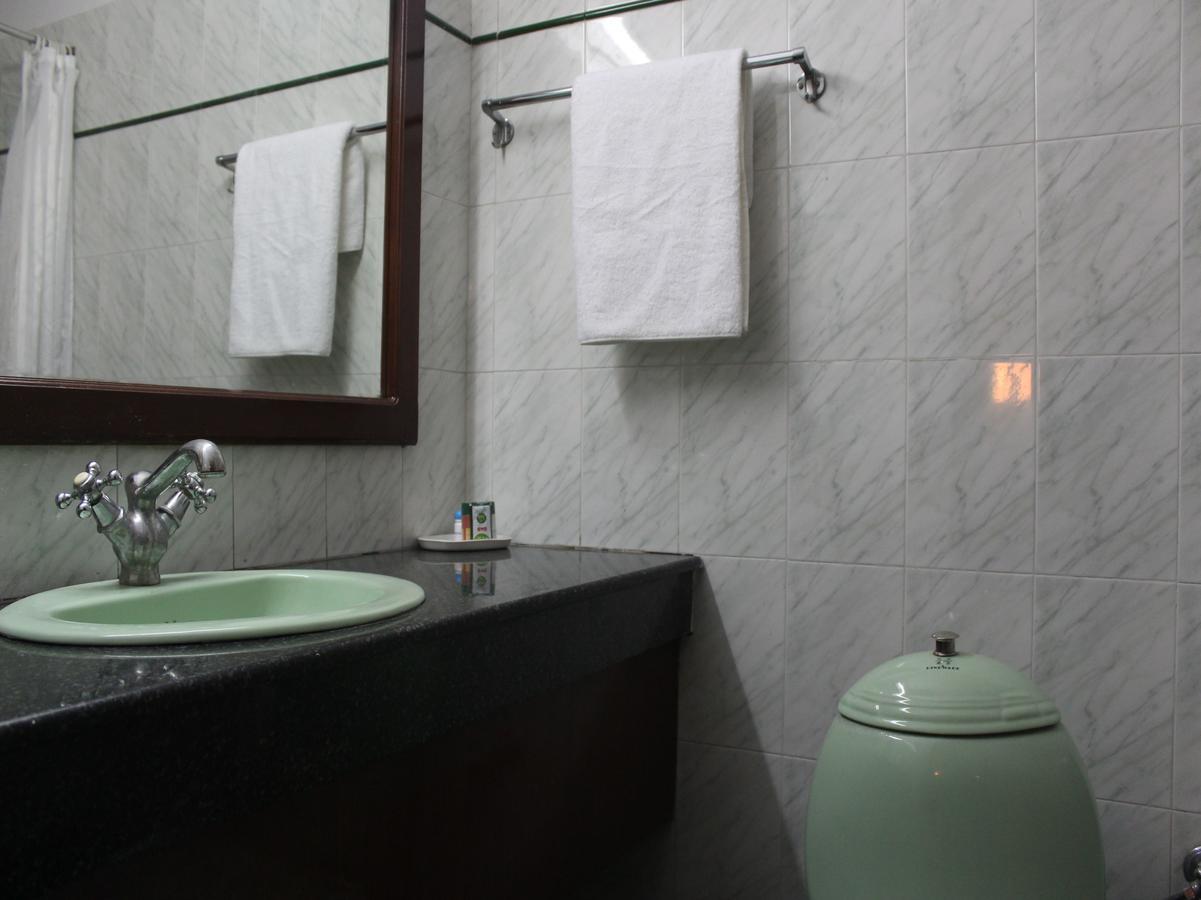 Oyo 5232 Kwality Hotel Dehradún Kültér fotó